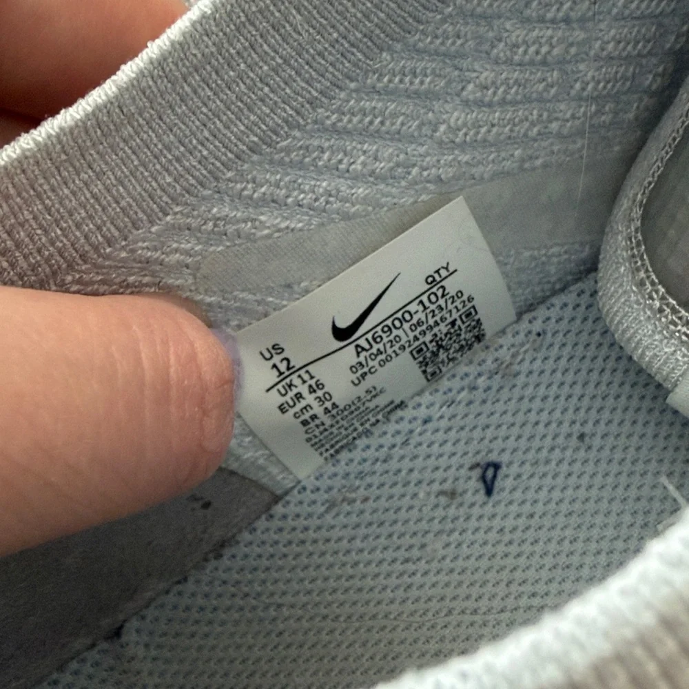 Nike Air VaporMax Flyknit 3 Pure Platinum Sneakers - Picture 10 of 10